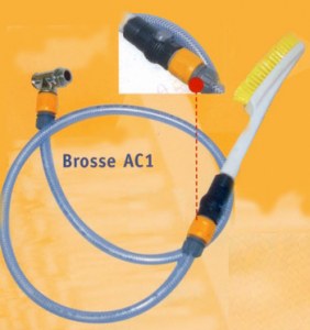 BROSSE AC1